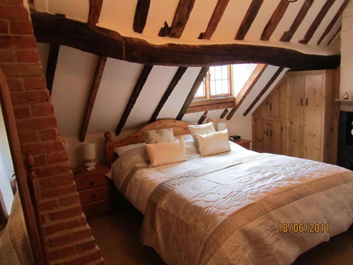 Harpe Cottage Wilmcote Esterno foto