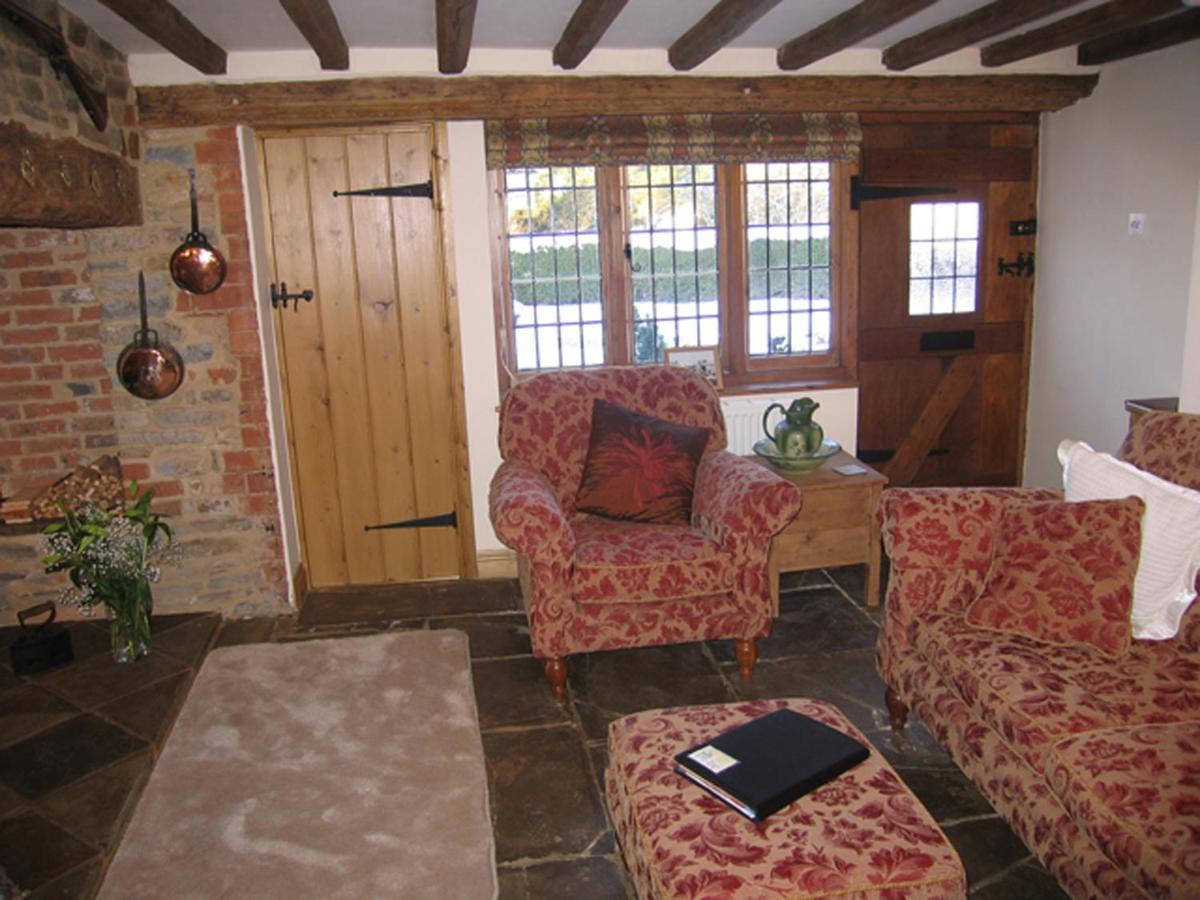 Harpe Cottage Wilmcote Esterno foto
